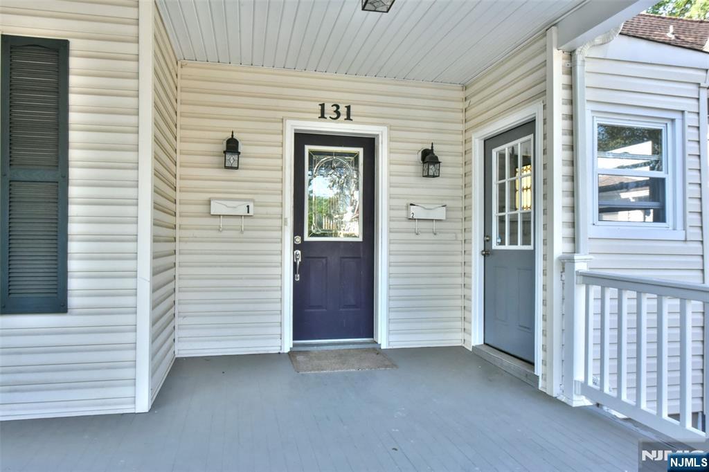 131 Woodside Avenue 2