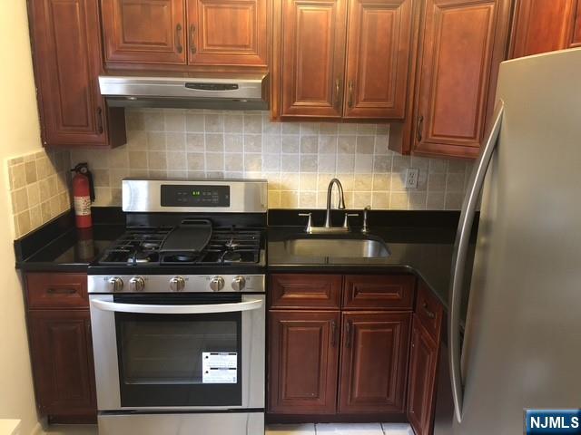 170 Myrtle Avenue A1