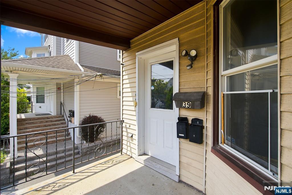 39 La France Avenue