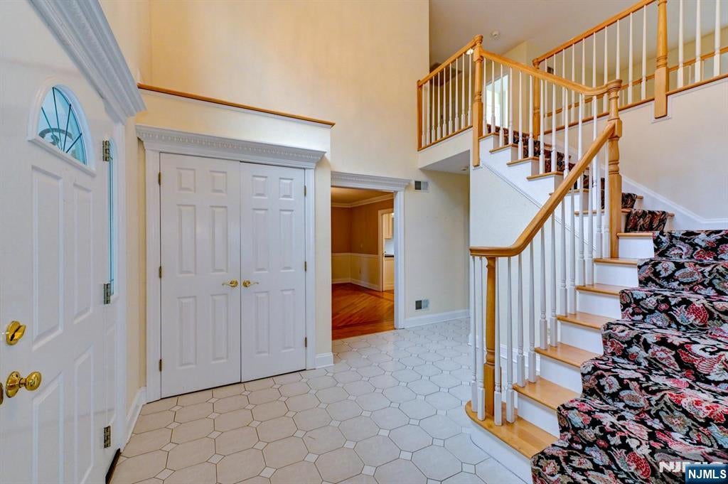 416 Hidden Valley Court