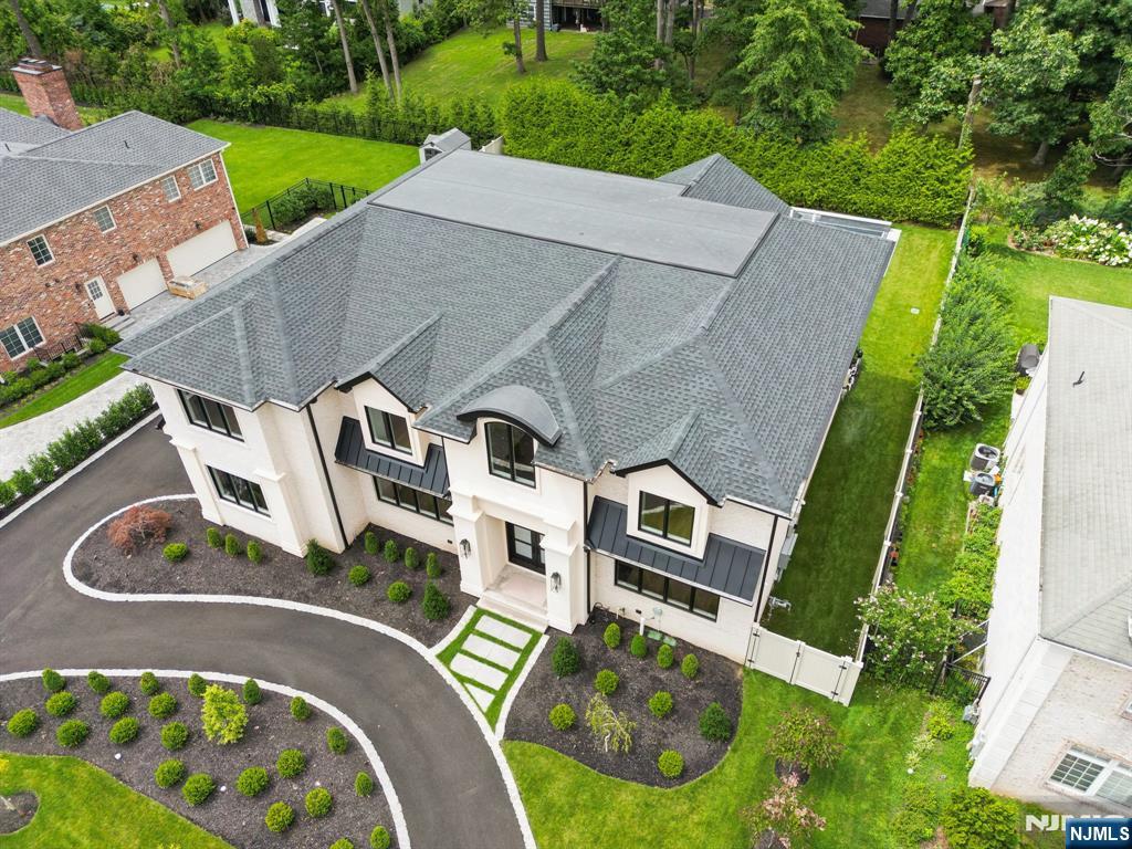 50 Roberts Road