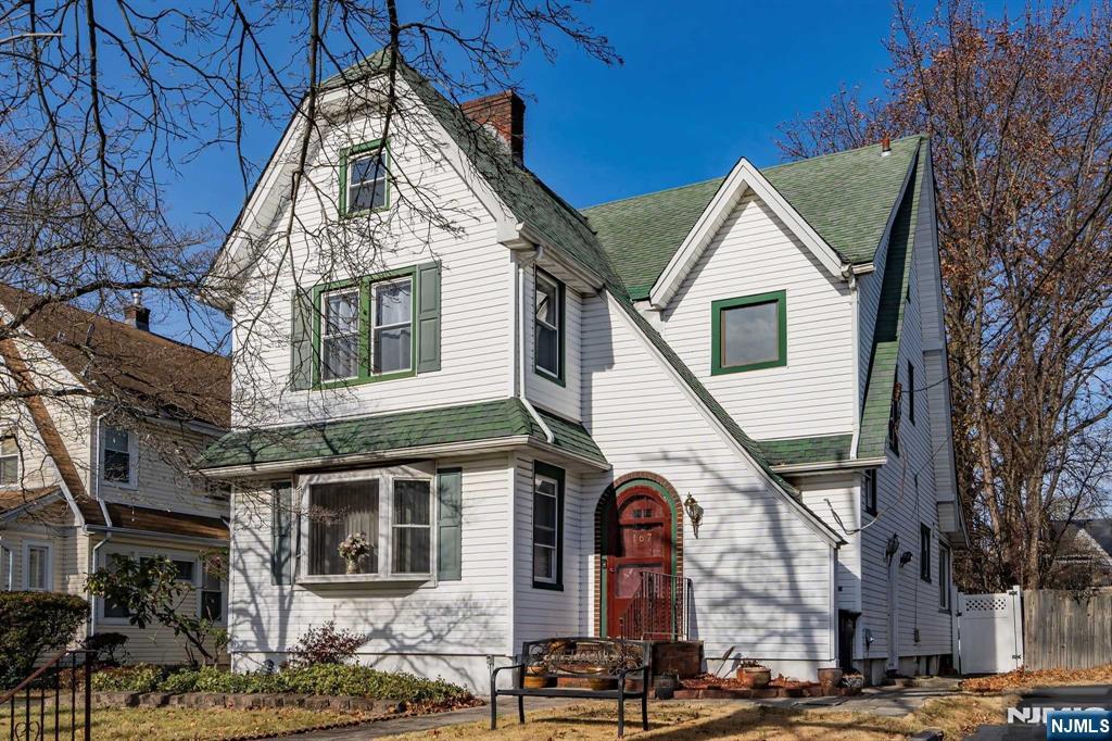 Property for Sale at 167 Everett Place, Englewood, New Jersey - Bedrooms: 5 
Bathrooms: 3 
Rooms: 7  - $699,000