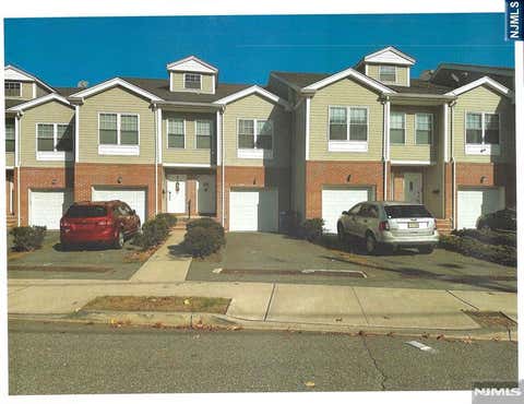 Photo of 102 Berry St #5, Hackensack, NJ 07601 (MLS # 26003014)
