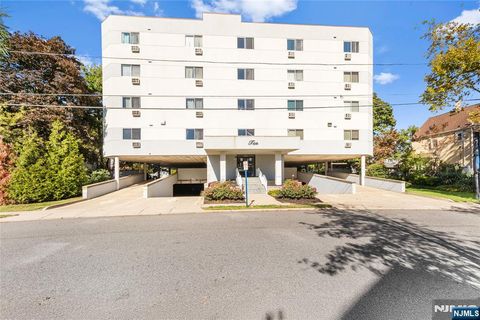 10 Orchard Street 1C Hackensack NJ 07601