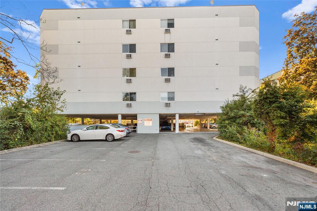 10 Orchard Street 1C