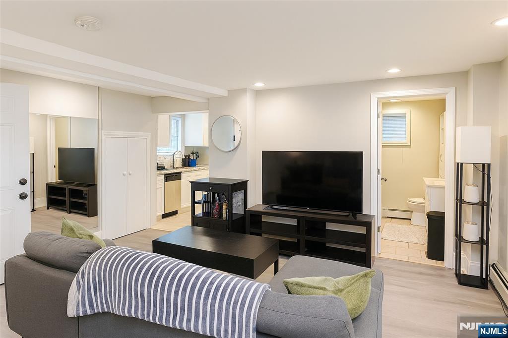 203 Livingston Street 1