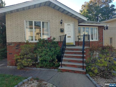 454 Westview Place Fort Lee NJ 07024