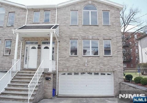 Photo of 330 Lincoln, Fort Lee, NJ 07024 (MLS # 26034365)
