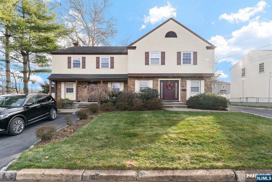 Beautiful spacious renovated duplex, 3 beds 2 and a half baths. This property includes a large deck in the rear for enjoyment. Driveway parking and walkable to Tenafly schools! Hardwood floors throughout, central A/C. The main level features a half bath, large living room, dining area, ample kitchen space. On the 2nd level, the primary suite includes an en-suite bath, hallway full bath and 2 large additional bedrooms. The basement level features tons of space for storage and high ceilings.