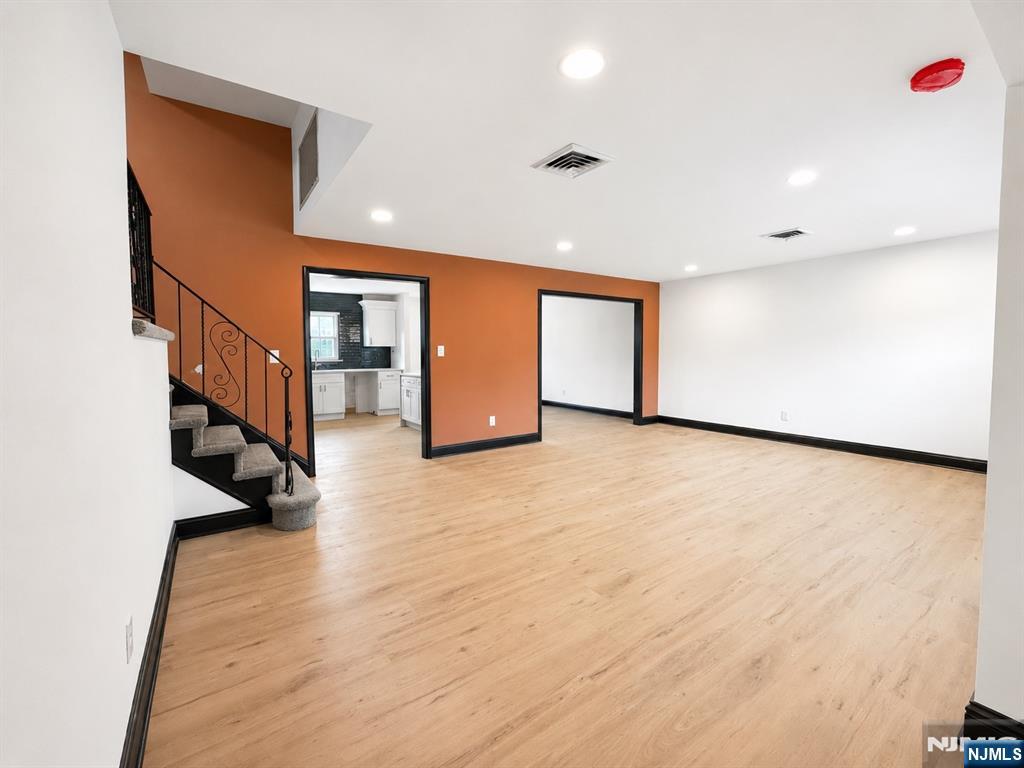 2849 Kathleen Terrace