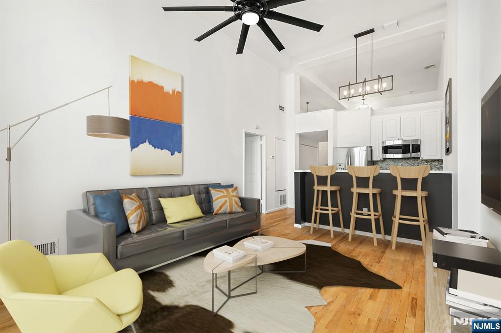 518-536 Gregory A425