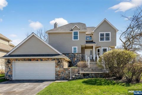 5 Witherwood Drive Hardyston NJ 07419