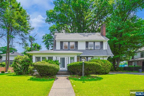 Photo of 209 Harding Road, Glen Rock, NJ 07452 (MLS # 26023739)