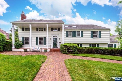 Photo of 26 Cornell Way, Montclair, NJ 07043 (MLS # 26035286)