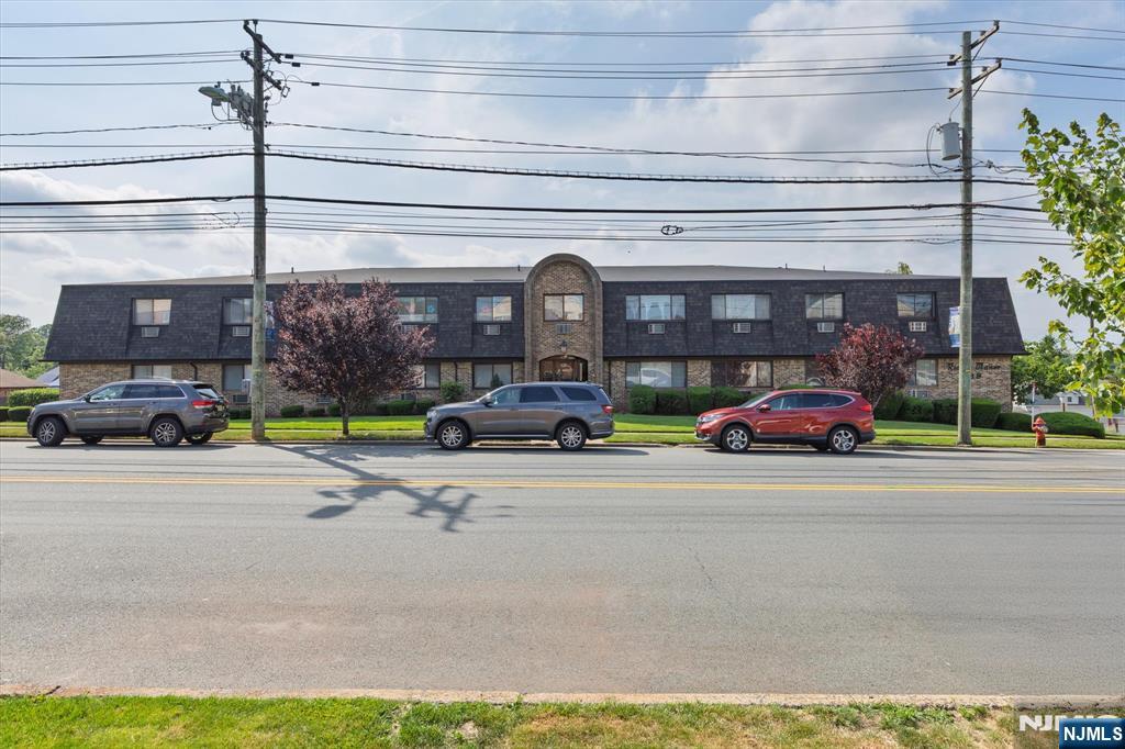 439 Ridge Road 6