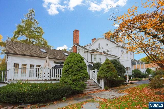 218 Paramus Road
