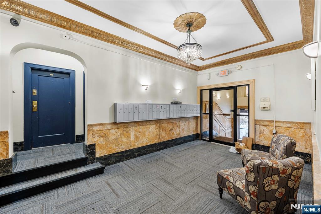 303 Hamilton Place A4