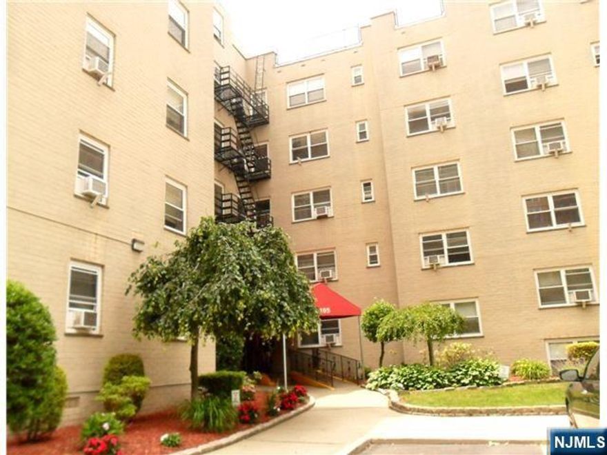 Spacious, Bright, Renovated 1Br 1 Full Bath, Condo. Hardwood Floors, Rent includes Heat, Cold/Hot Water 1 Car Parking Space. Mid-Rise Elevator Building. Very Conveniently Located in the Hart of Fort Lee. Express Bus to Manhattan on the Corner of Lemoine Ave. 1 Block Away From the George Washington Bridge. Extra Parking Available. Move-in fees$500 Refundable moving fee $350/Damage deposit.