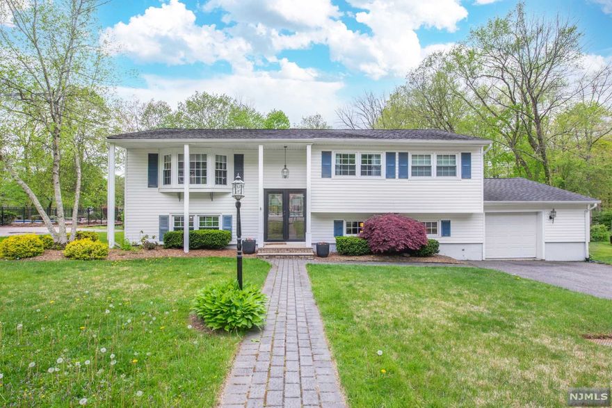 Your Dream Home Has ARRIVED! Don't miss the opportunity to own this magnificent bi-level home in the Cupsaw Lake community. Some of the highlighted features include: 3BR's 1.5 BA's, master bedroom with half bath, dining room w/sliding glass doors to expansive deck, spacious utility room and TWO family rooms on ground level. This convenient location has you in the heart of famed Cupsaw Lake where you can enjoy lake living all year round with activities such as: easy access to the beach, "Fab Friday" nights, Cupsaw Day, Swimming Lessons, Fishing, Horseshoe, Bocce Ball & Volleyball plus winter fun as well like ice fishing and ice skating! This community offers it all! This is not just a home, this is a LIFESTYLE! Don't miss this opportunity, schedule your tour today!