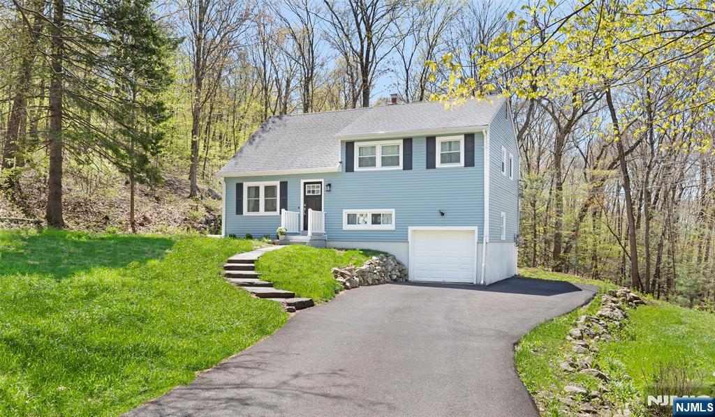 34 Rogers Lane