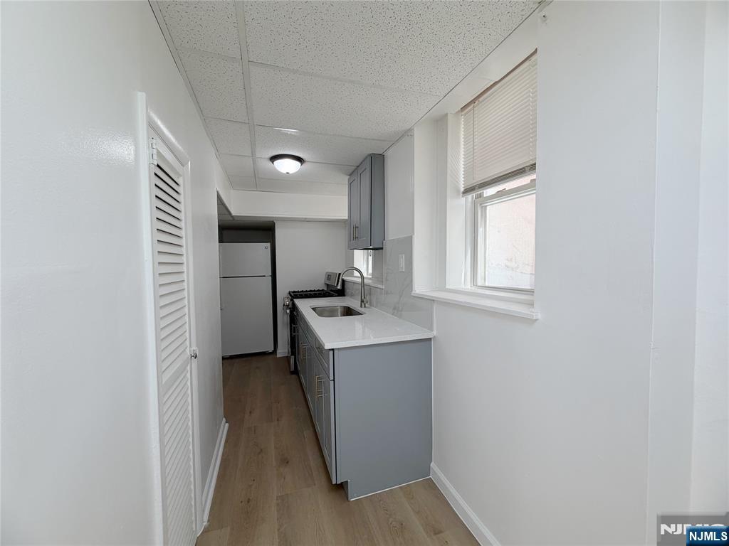 62 Farnham Avenue G