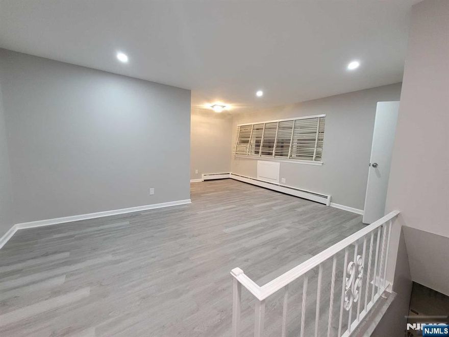 Private entrance to a modern and cozy, second floor walk-up with 1 bed and 1 bath in the quiet Passaic Park neighborhood. Laundry on site. One off street parking spot. 1/2 mile to Route 21, 2 miles to Route 3, 2.5 miles to Route 46, and 4 miles to Garden State Parkway. Available for December 1st Occupancy.