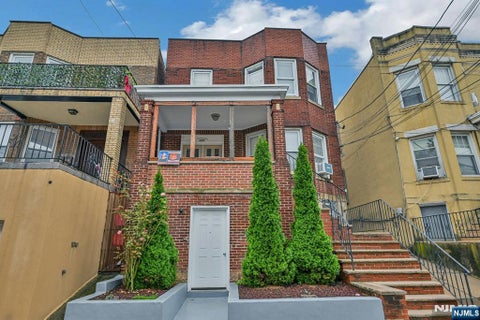 Photo of 127 66th Street, West New York, NJ 07093 (MLS # 26034837)