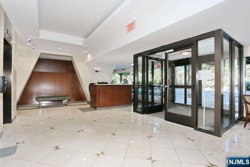 Photo of 2 Horizon Road #404, Fort Lee, NJ 07024 (MLS # 26011629)