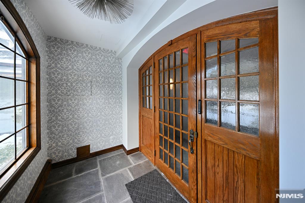 140 Bellair Road Q