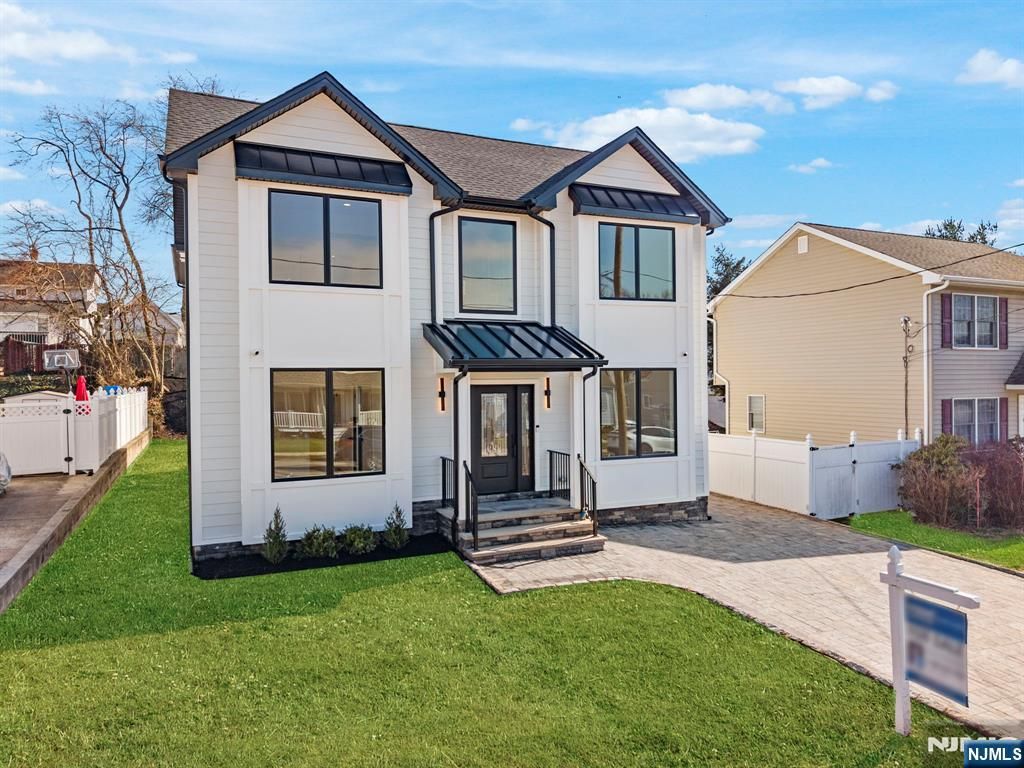 Photo of 110 Platt Avenue, Saddle Brook, NJ 07663 (MLS # 26019715)