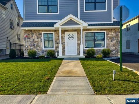 Photo of 103 Johnson Ave #203, Hackensack, NJ 07601 (MLS # 26000394)