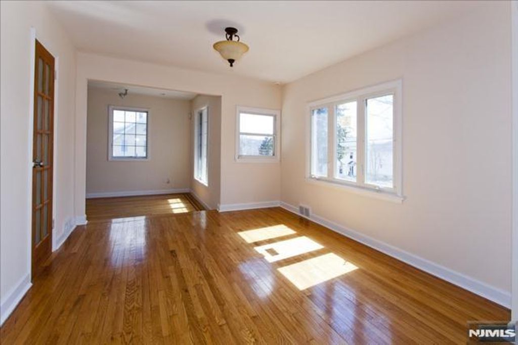 Photo of 177 Magnolia Avenue, Cresskill, NJ 07626 (MLS # 26008441)