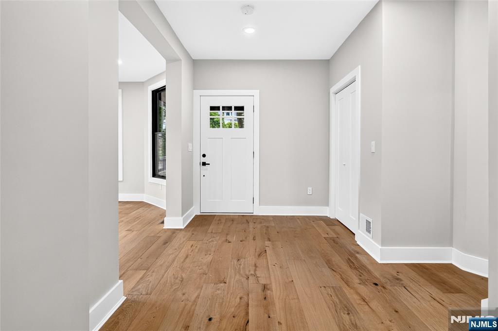 447 Queen Anne Road