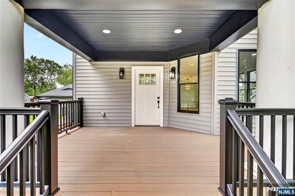 447 Queen Anne Road