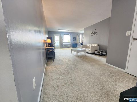 Photo of 307 Prospect Avenue #4D, Hackensack, NJ 07601 (MLS # 26018555)