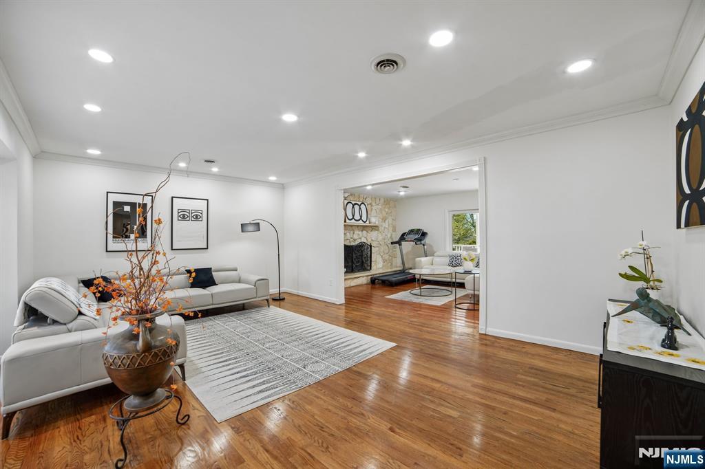 7 Royal Park Terrace