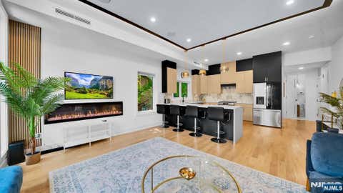 Photo of 21 Highland Avenue #1, Jersey City, NJ 07306 (MLS # 26031730)