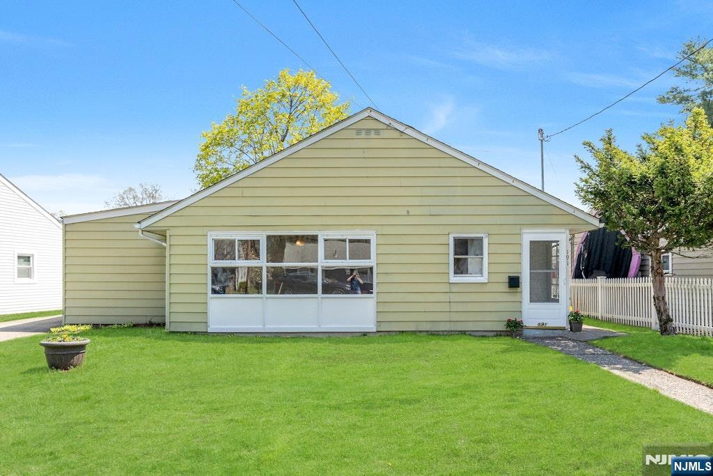 191 Howard Avenue HOUSE