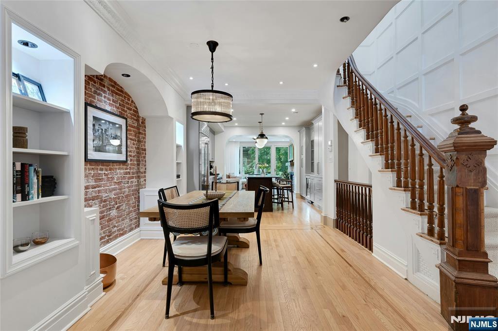 1008 Park Avenue