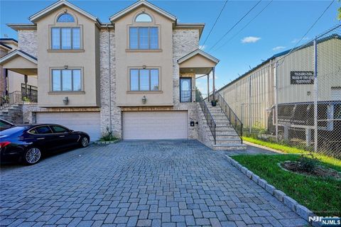 Photo of 466 3rd St #B, Palisades Park, NJ 07650 (MLS # 25036843)