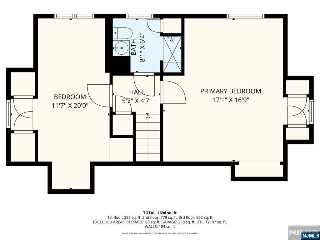 Main image without alt text