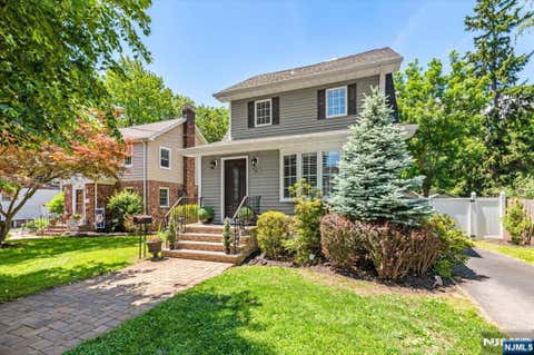 Photo of 254 Elm Avenue, Teaneck, NJ 07666 (MLS # 26031741)