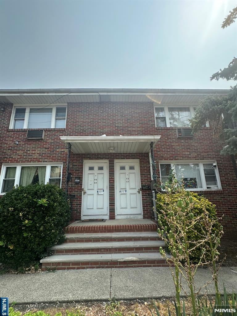 128 Highland Avenue