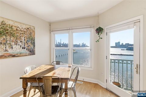 216 The Promenade Edgewater NJ 07020