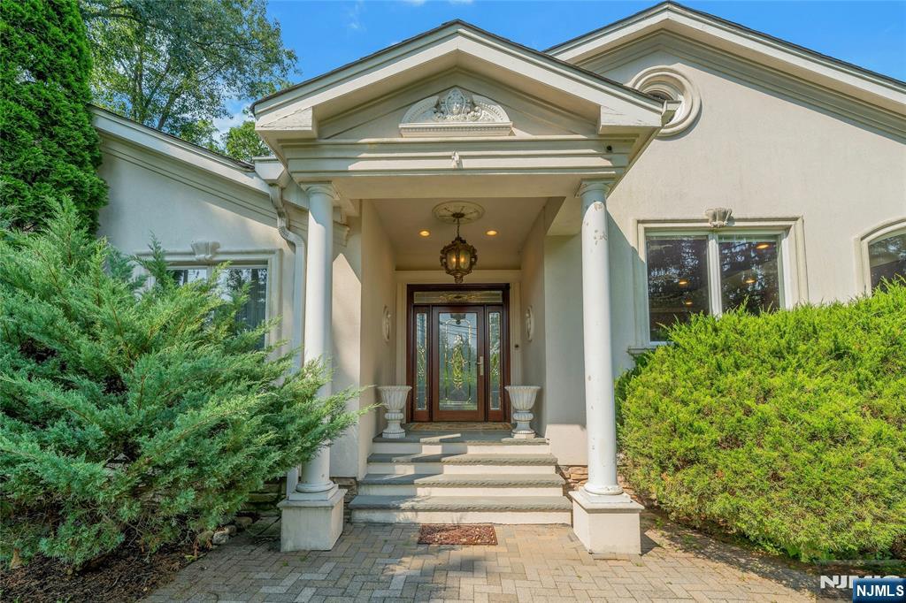 45 Pleasant Avenue