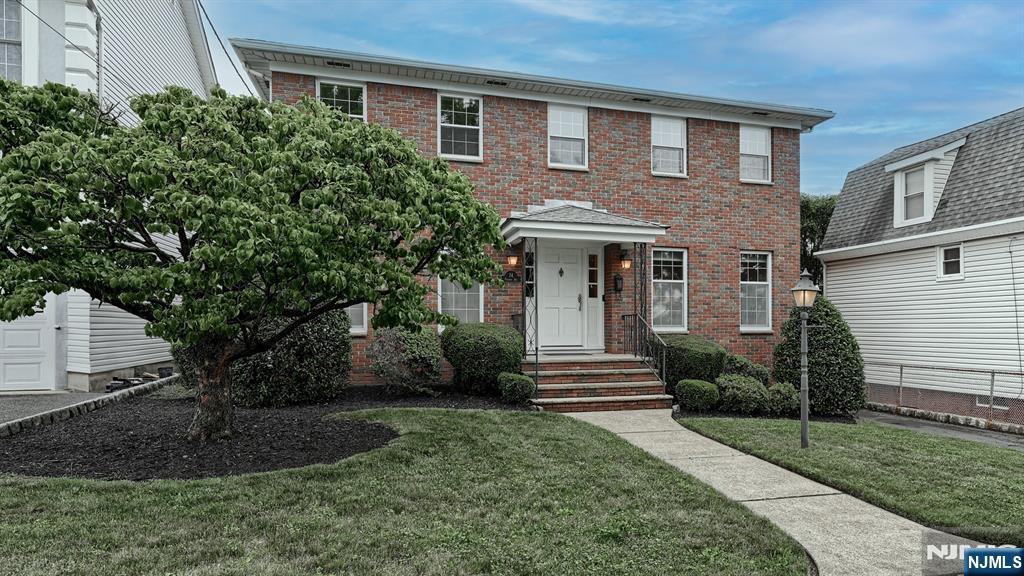 74 Fischer Avenue