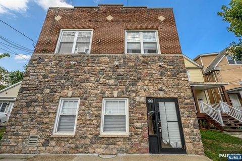 Photo of 200 Central Avenue #1, Hackensack, NJ 07601 (MLS # 25035373)