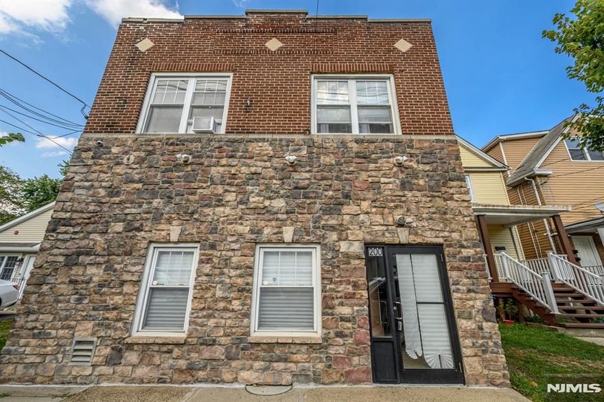 Opportunity is knocking! Highly visible Rental Unit on a prime lot in desirable Hackensack with tons of drive by traffic is bursting with possibilities! This recently renovated 1st floor unit includes a multipurpose room and half bath, great for a flourishing retail business or office space. On street parking. All in a prime commuter location, with easy access to public transit, major roads, shopping, dining, and more. Don't miss out! Come & see TODAY!