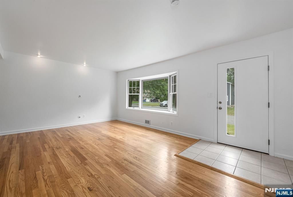 Photo of 92 Arbor Drive, Ho-Ho-Kus, NJ 07423 (MLS # 25033742)