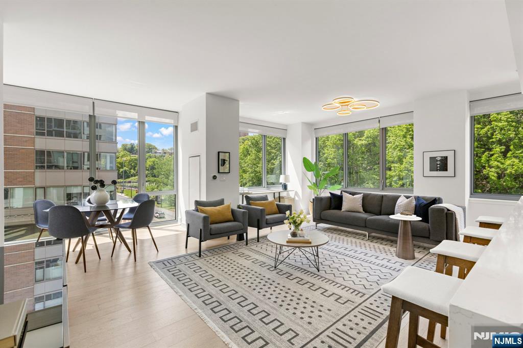 9 Ave At Port Imperial #524
